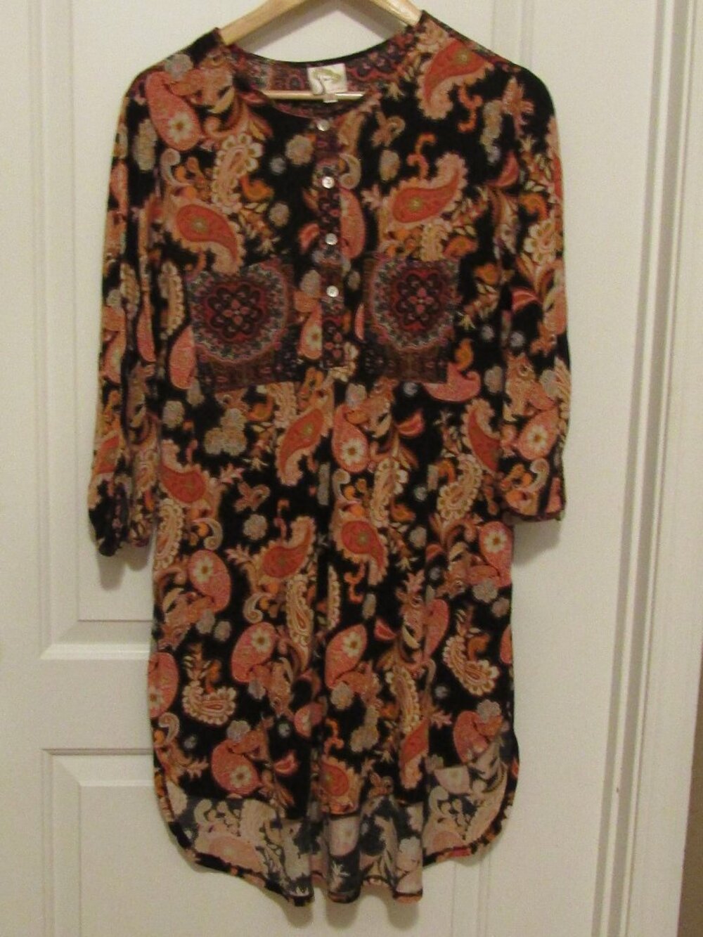 FIG & FLOWER Size L Boho Paisley Floral Tunic Dress for FALL Orange Black Colors